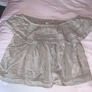 Aritzia grey top